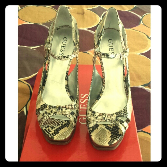 Guess multicolored strappy heels size 8 (worn 2x).