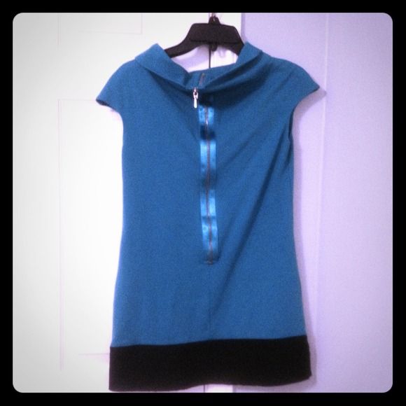 Work chic dress with pockets and exposed zip  Sm