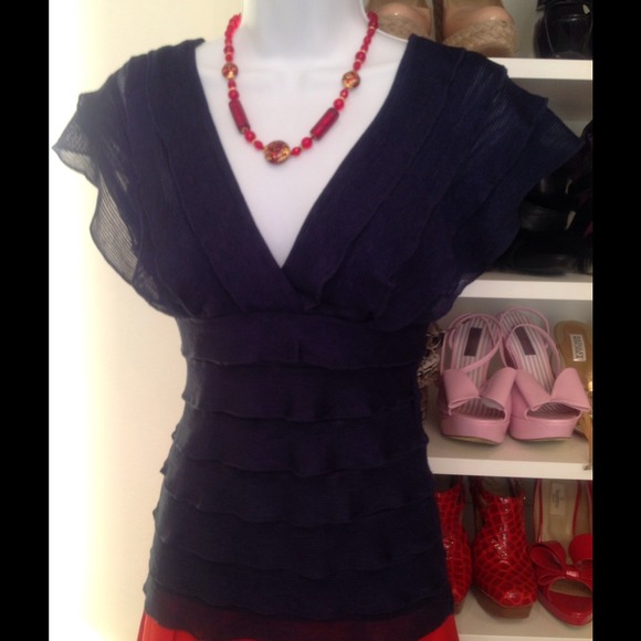 Max Studio Navy Blue layered top. - Picture 2 of 3