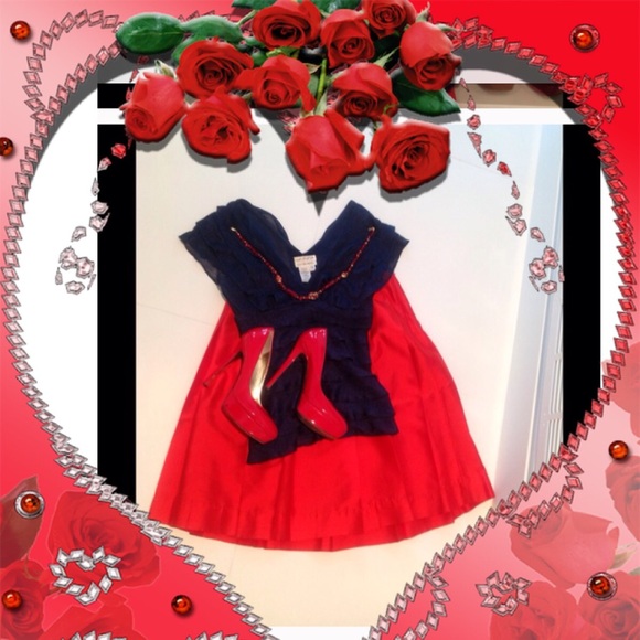 Max Studio Tops - Max Studio Navy Blue layered top.