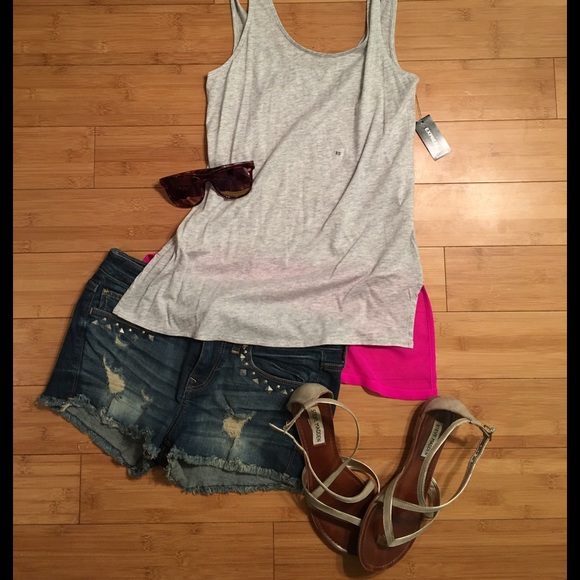 Express Tops - 🌟NEW🌟Express Hi-low Hem Tank