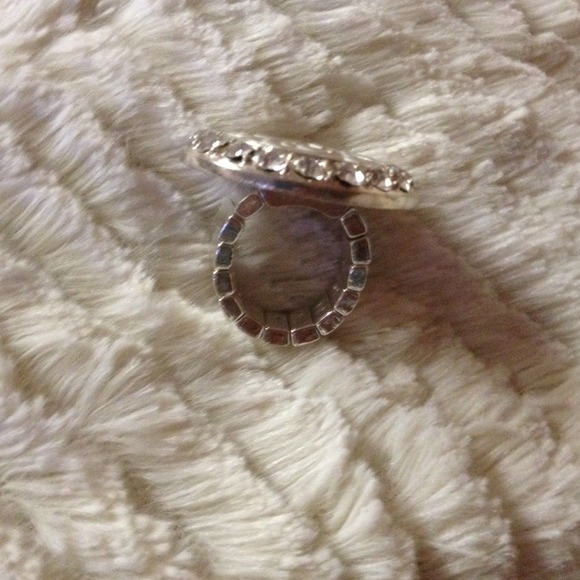 Cocktail ring!! - Picture 3 of 3