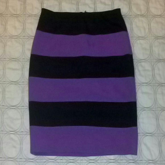 Ann Taylor black/plum striped skirt size 2 - Picture 2 of 4