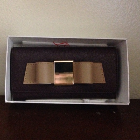 IVANKA TRUMP Small Wallet/Clutch