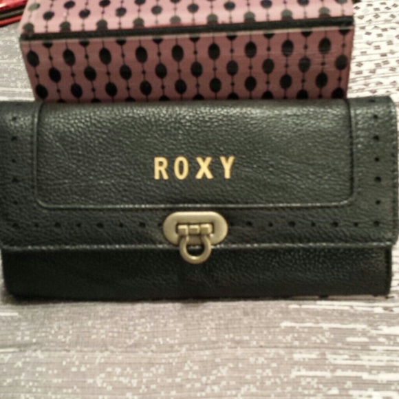 Black Roxy wallet