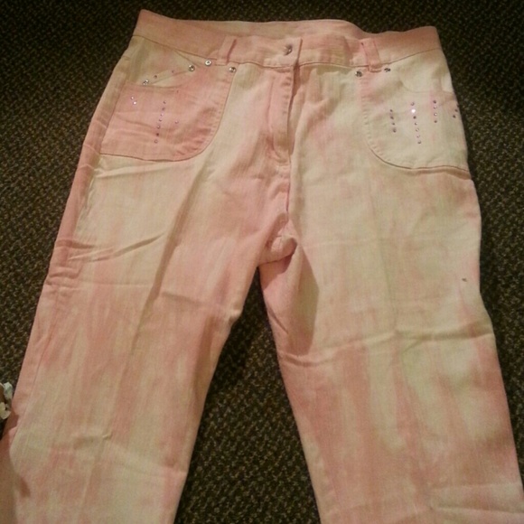 Capris - Picture 2 of 2