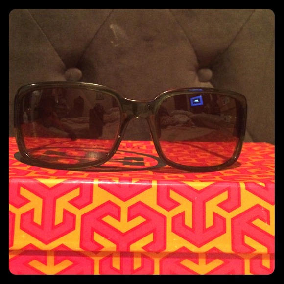 Marc Jacobs sun glasses