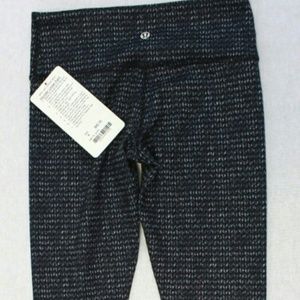 Lululemon cropped leggings