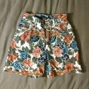 Vintage floral High Waist shorts