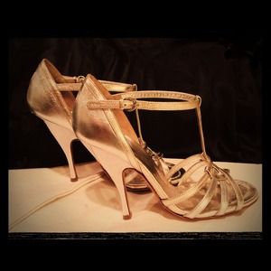Dolce & Gabbana T-Strap