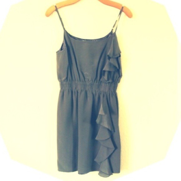 🎉HOST PICK 🎉F21 Chiffon Dress - Picture 3 of 3