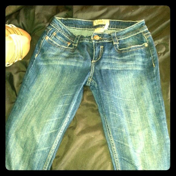 Ymi jeans super nice jeans no rips tears or wear