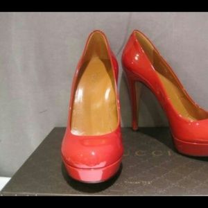 BNIB GUCCI BETTY PUMPS