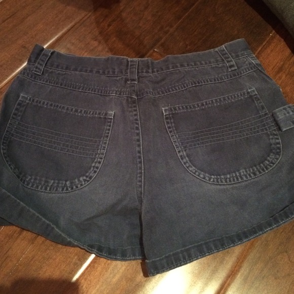highwasted blue shorts - Picture 2 of 2