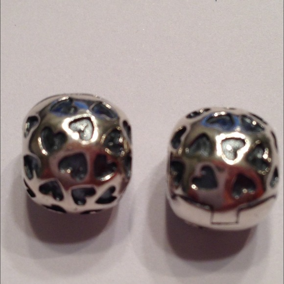 REDUCED until Mon Pandora Showered with Love Clips