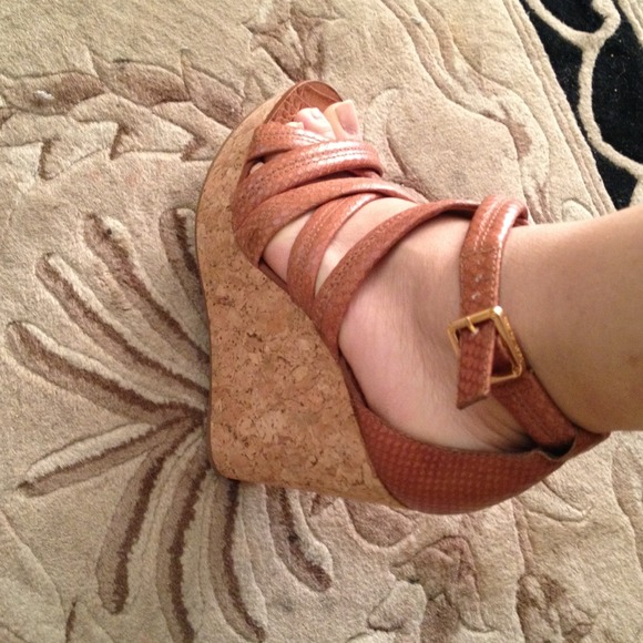 Additional pictures of Tory Burch Wedge