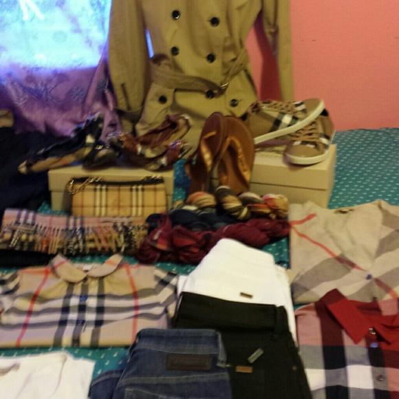 COME VISIT MY CLOSET!!!! - Picture 3 of 3