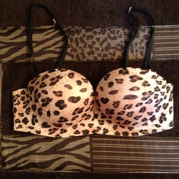 ✨ Leopard print MEGA push up bra 👙