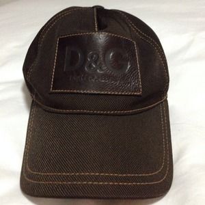 Brown D&G hat