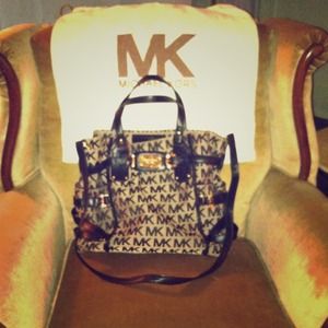 Large canvas Michael Kors hand bag