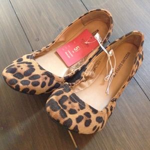 Leopard Print Flats