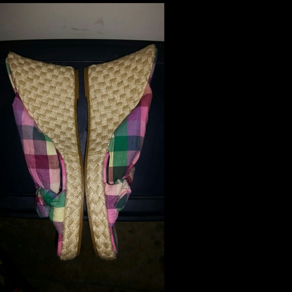 ????Wedge shoes - Picture 3 of 4