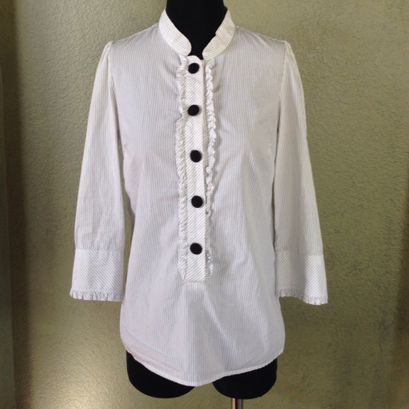 Lilly Pulitzer Tops - 🎉Host Pick🎉Pinstripe Lilly Pulitzer Top