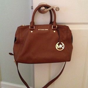 Michael Kors Purse. Satchel/tote. Great condition.