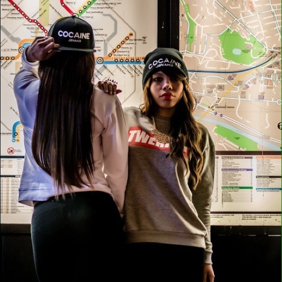 ❤️MEET YOUR SELLER!❤️