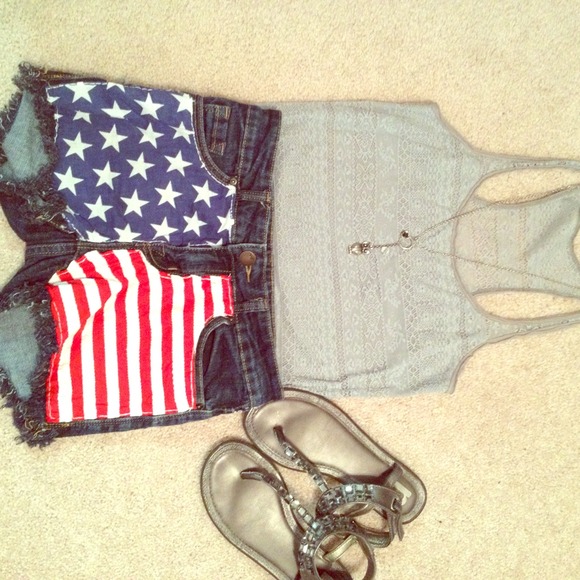 Grey lace tank