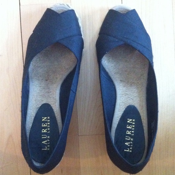 Ralph Lauren wedges.. Gently worn size 8