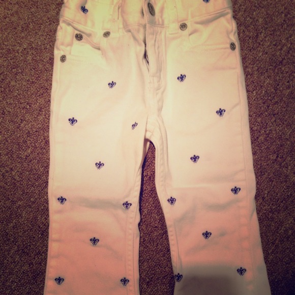 Girls 3T Ralph Lauren white jeans.