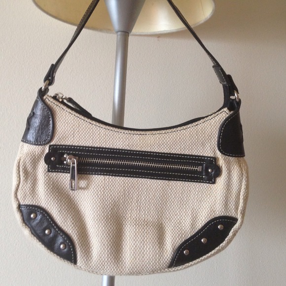 Fossil handbag! cute and light.
