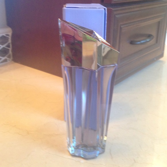 Thierry Mugler " Angel"💋 SOLD!!