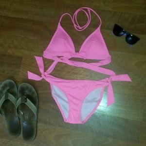 Pink VS bikini