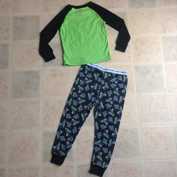 RAD to the BONE 2pc. Set 💚 - Picture 4 of 4