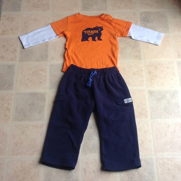 2pc. Carter's Outfit - Picture 2 of 4