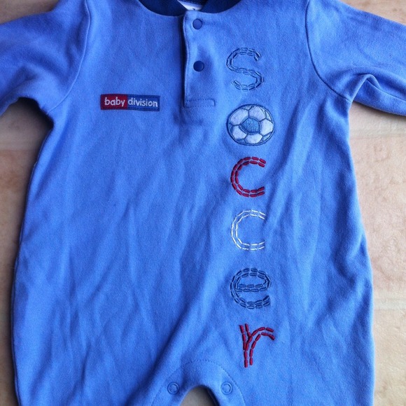 Soccer ⚽ Outfit/Sleeper - Picture 2 of 3