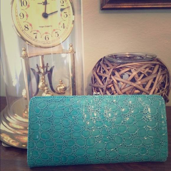 ✂️REDUCED✂️Turquoise Wallet