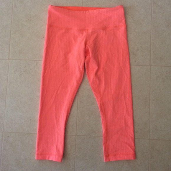 Lululemon Coral Pinstripe Wunder Unders
