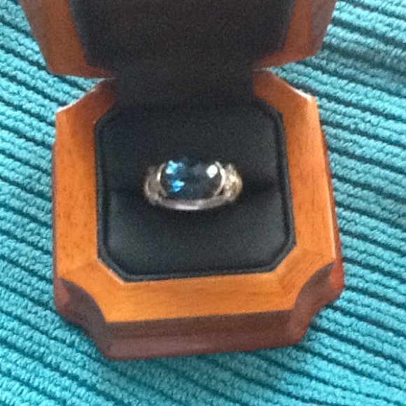 LAURA RAMSEY LONDON BLUE TOPAZ - Picture 2 of 4