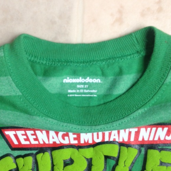 NWOT 💚Ninja Turtles Tshirt❤️💜💙 - Picture 4 of 4