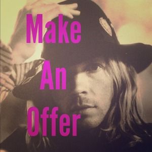 I consider all reasonable offers! ✌️