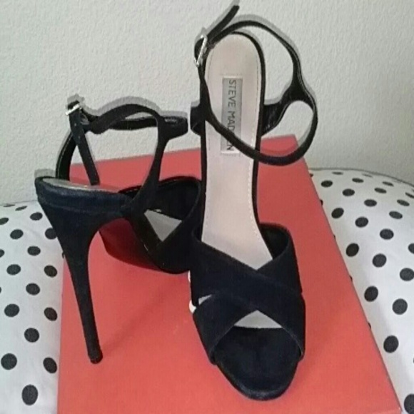 STEVE MADDEN BLACK SUEDE STILETTOS