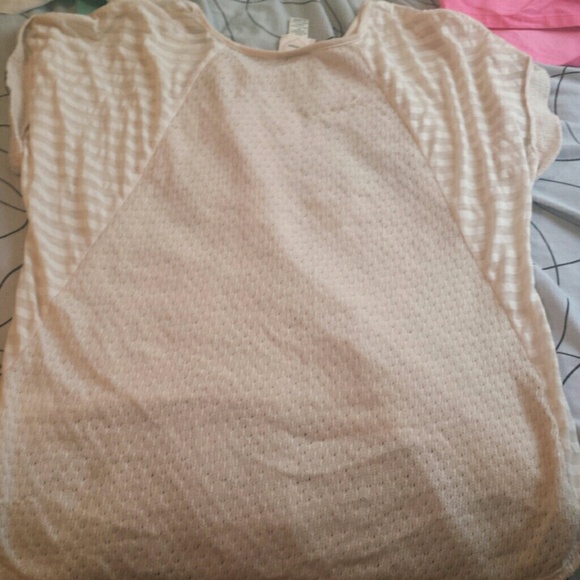 A shirt. - Picture 2 of 3