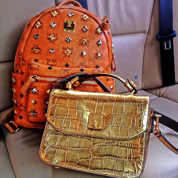 Just a SHARE . Not 4sale ( Rare mcm )