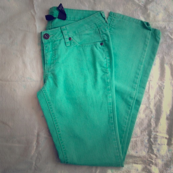 City Streets Denim - 💚Seafoam green jeans!