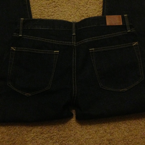 NWOT Gap Boyfriend Jeans - Picture 2 of 4