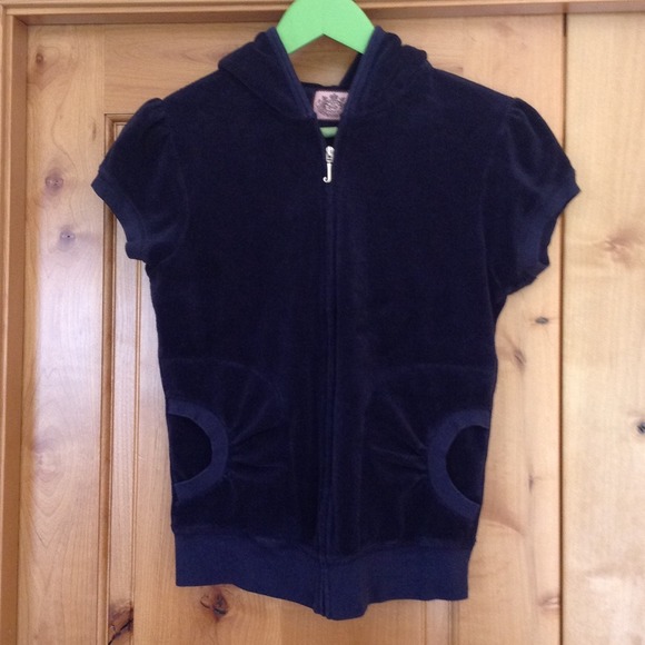 Juicy Couture velour cap sleeve hoody!