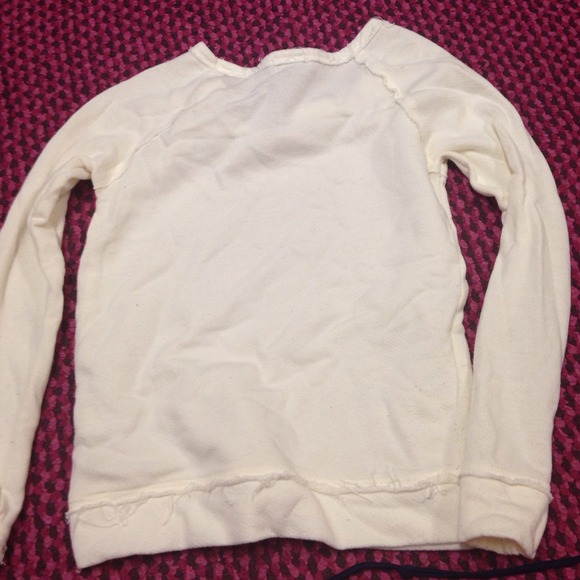 Wet seal sweater - Picture 3 of 3